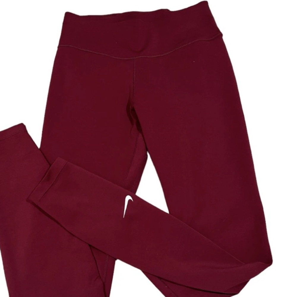 Nike dri-fit women’s leggings size small burgundy 28”